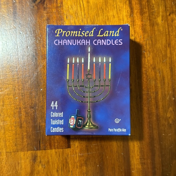 NIB Menorah with Candles - Picture 6 of 8